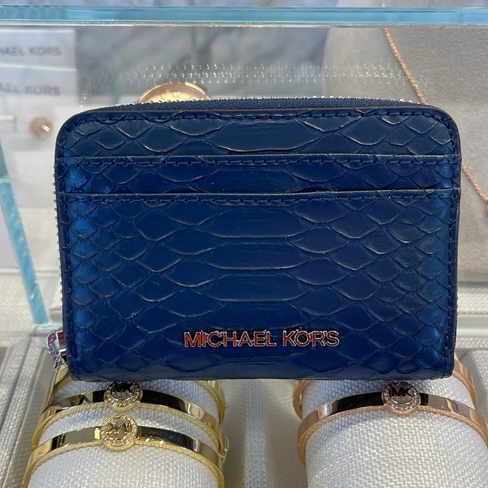 Michael Kors Women Medium Zip Around Card Case Coin Pouch Wallet Navy 
NWT